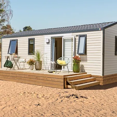 Camping Campeole La Cote Des Roses - Maeva Campsite 4*
