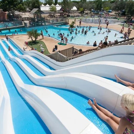 Camping Campeole La Cote Des Roses - Maeva 4*