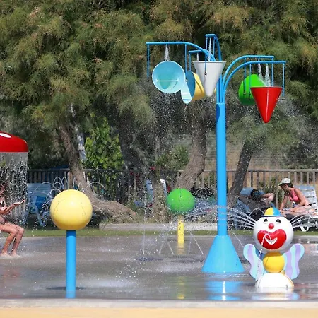 Campsite Camping Campeole La Cote Des Roses - Maeva